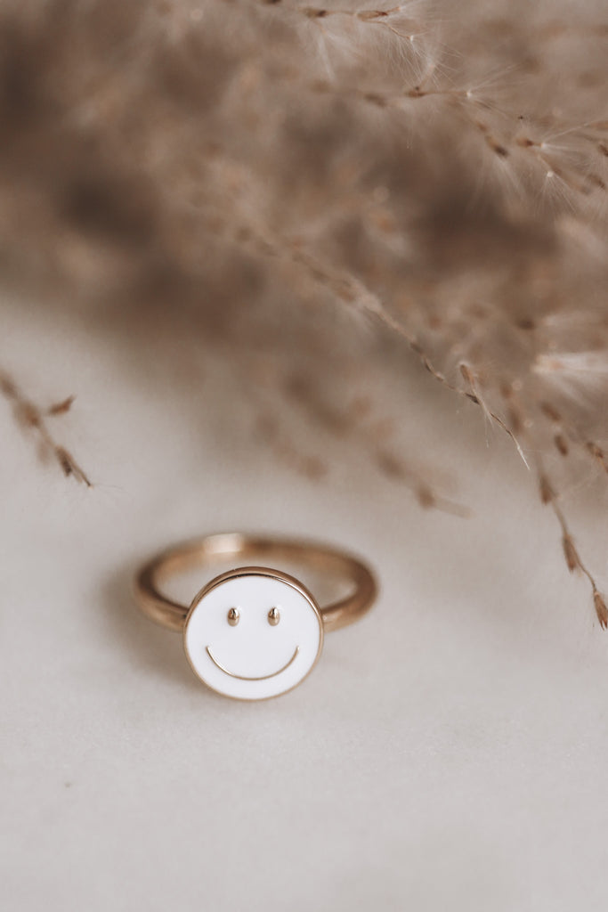 SMILEY FACE RING