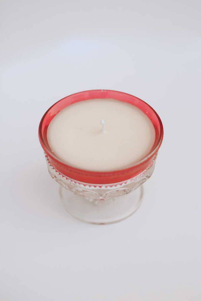 SMALL SIGNATURE VINTAGE CANDLE · 6