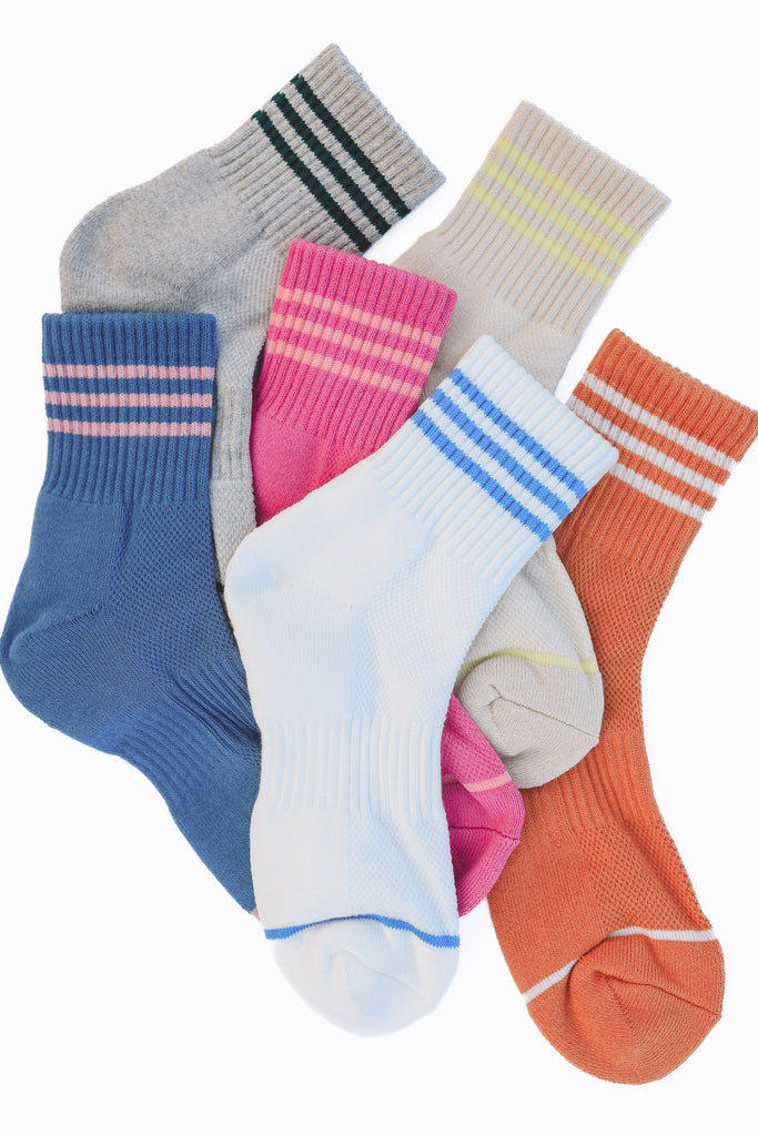 CASUAL STRIPED ANKLE SOCKS