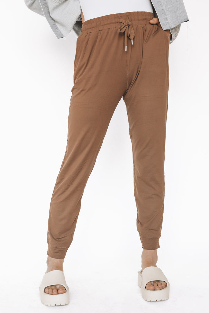 SIGNATURE SMOOTH BUTTER JOGGERS
