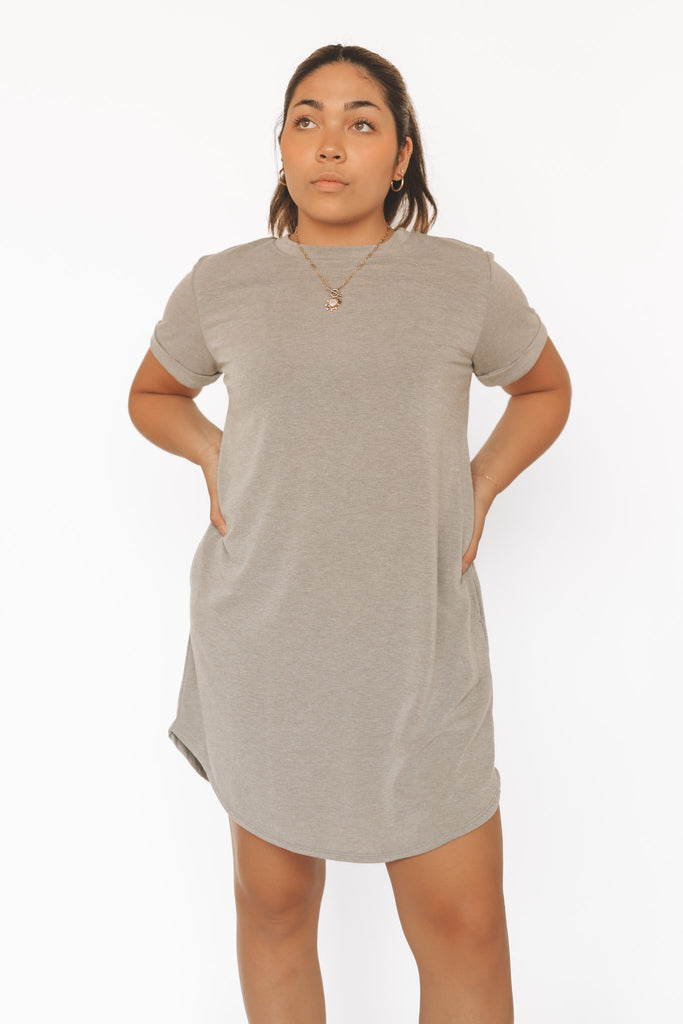ALL YOU NEED T-SHIRT DRESS