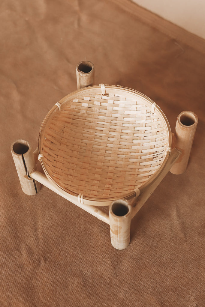 DECORATIVE BAMBOO TRAY ON STAND